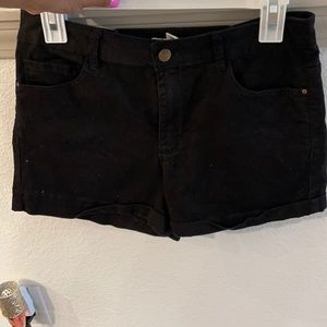 Black Forever 21 Shorts